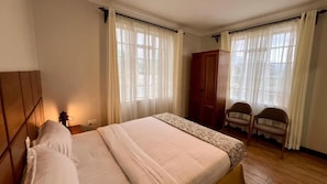 Family Room, Balcony, Garden View | Wi-fi percuma 