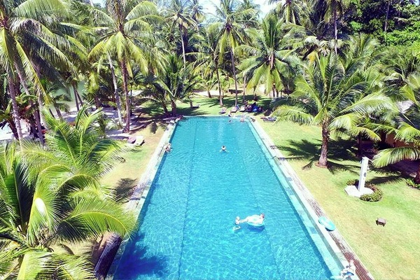 Condo, 1 Bedroom, Smoking, Balcony | Pool | Outdoor pool