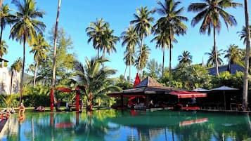 Kondominium, 1 kamar tidur, Boleh Merokok, balkon | Kolam renang | Kolam renang outdoor