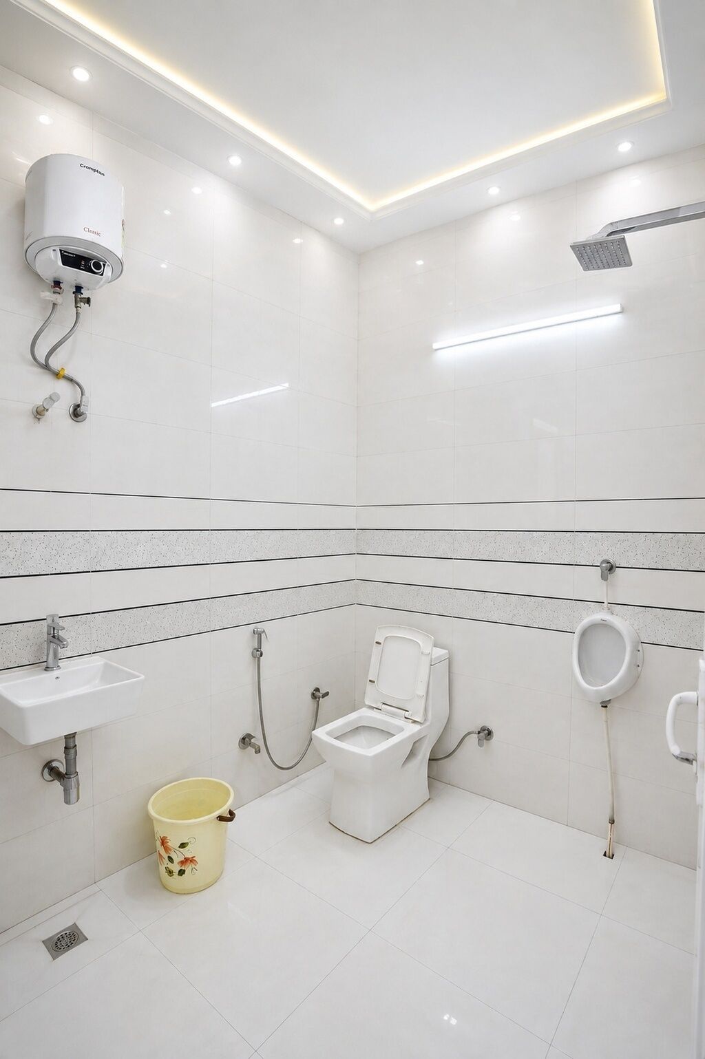 ห้องลักซ์ชัวรี่ดับเบิล | ห้องน้ำ | ฝักบัว, ผ้าเช็ดตัว, สบู่, ยาสระผม