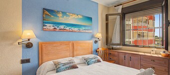 Casa Dolo · Beachfront Apartment with Pool, Elevator, and WiFi