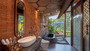 Villa, 1 chambre, vue piscine | Salle de bain