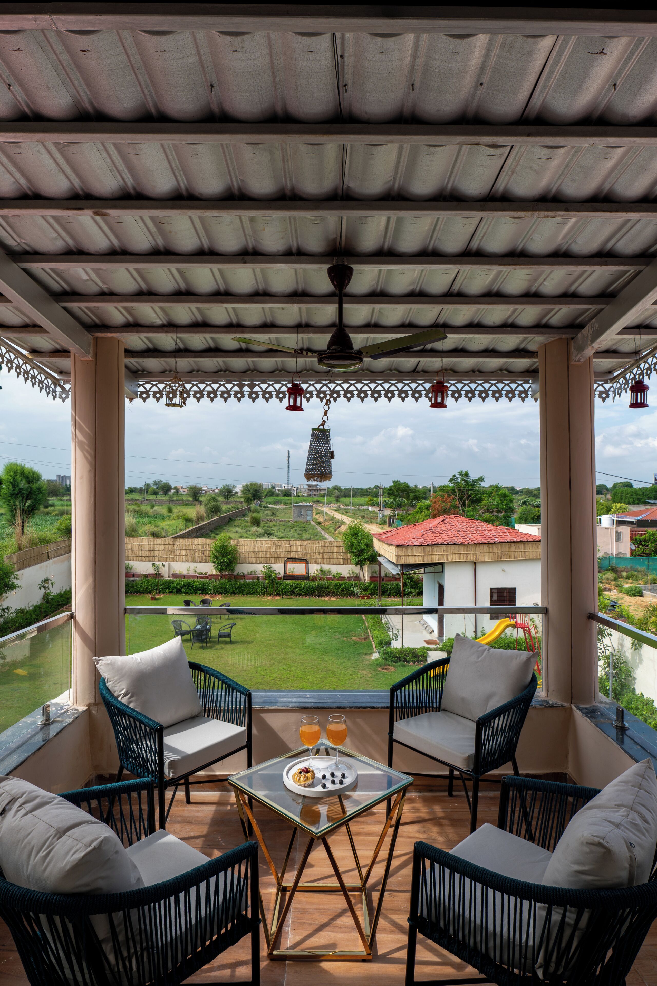 Deluxe Villa | Outdoor dining
