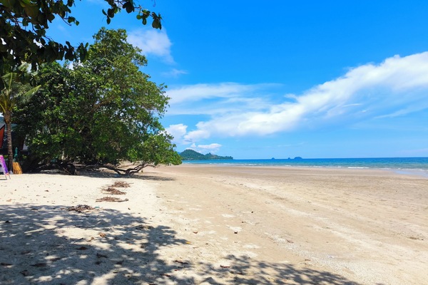 Villa, 4 Bedrooms, Smoking, Balcony | Beach