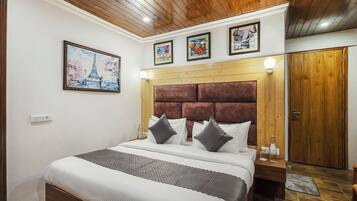 Deluxe-Villa, Hügelblick | Bügeleisen/Bügelbrett, kostenloses WLAN