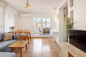 Living area - Bosphorus View Terrace- Historic Cihangir (İstanbul)
