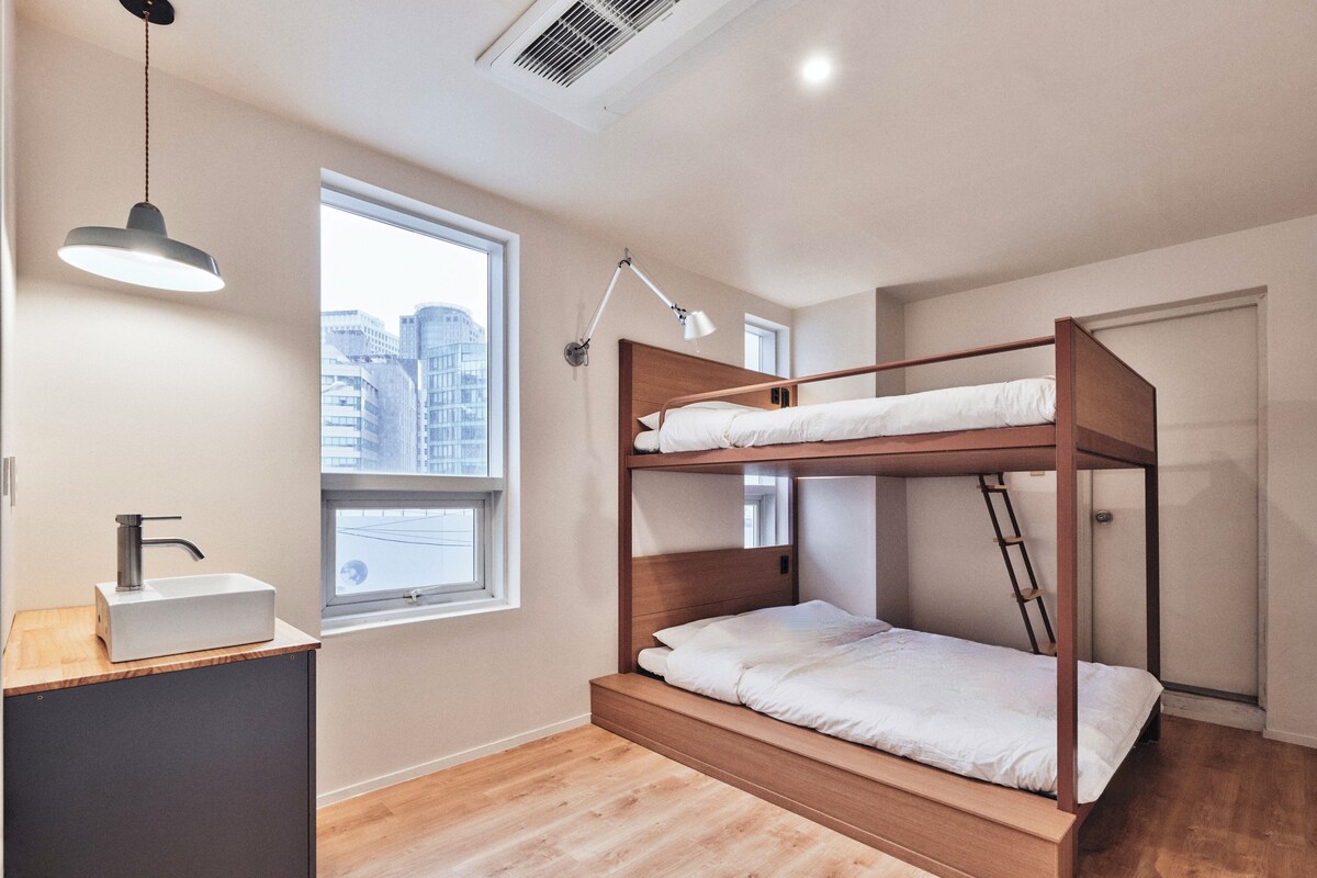 Premium Quadruple Room, Terrace | Free WiFi, bed sheets