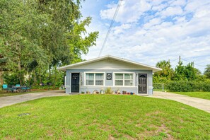 Exterior - 3 Mi to State Park! Unit w/ Courtyard in Homosassa (Homosassa)