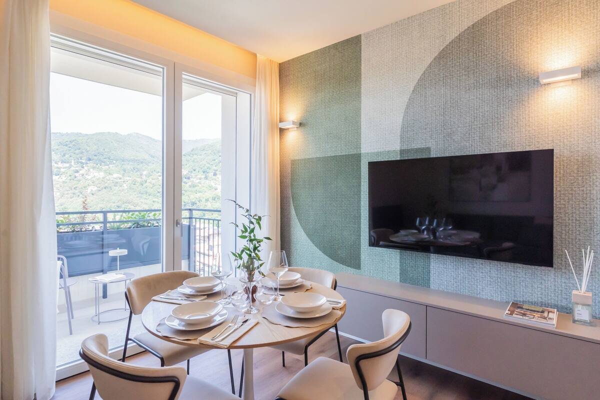 Apartment, 2 Schlafzimmer, Balkon, Bergblick | Wohnbereich | 32-Zoll-Fernseher mit Kabelempfang