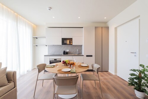 Circle Bike Residence by Rent All Como.