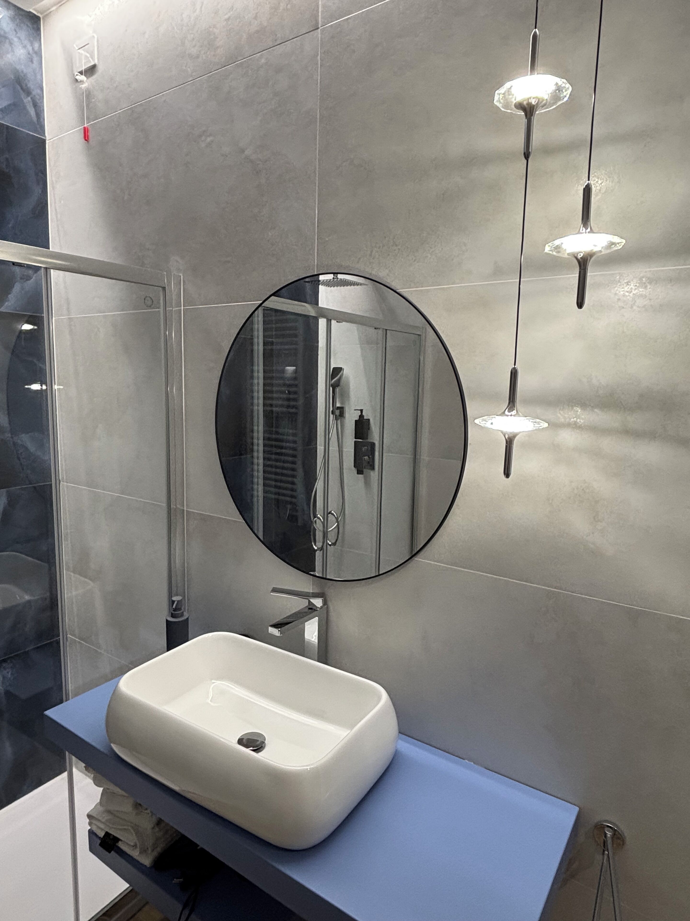 Chambre Quadruple Familiale, non-fumeur, balcon | Salle de bain