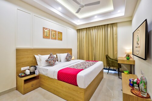 Urban Alcove Executive Suites by Luxe 8