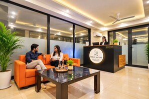 Ảnh chưa phân loại, 2 trong số 84 ảnh, nút