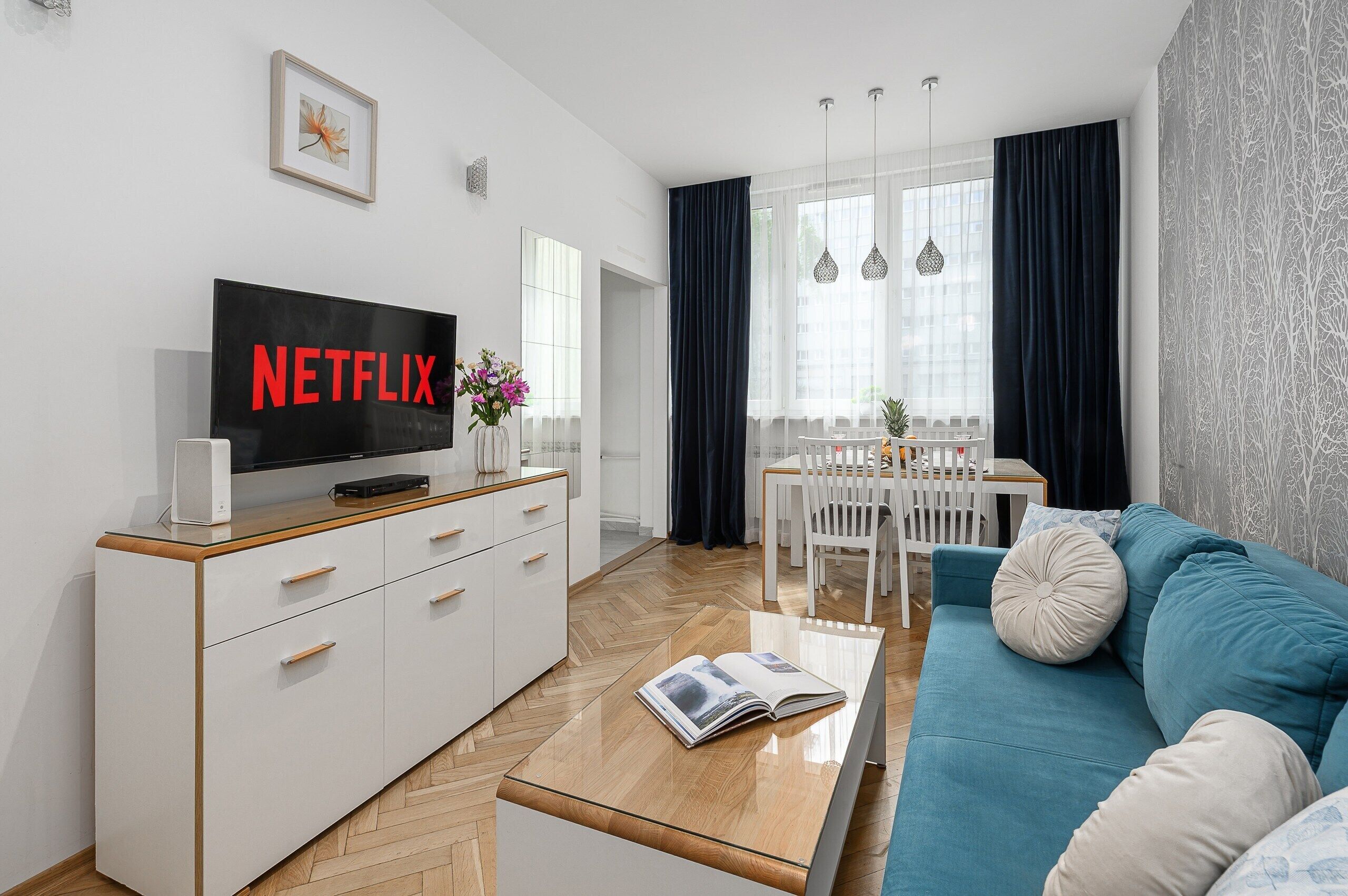 Classic Apartment, Balcony, City View | Living area | 40-inch LCD TV with satellite channels, Netflix, streaming services