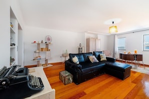 Living area - Prime Alfama Apartment with Tagus River Views (Lisbon)