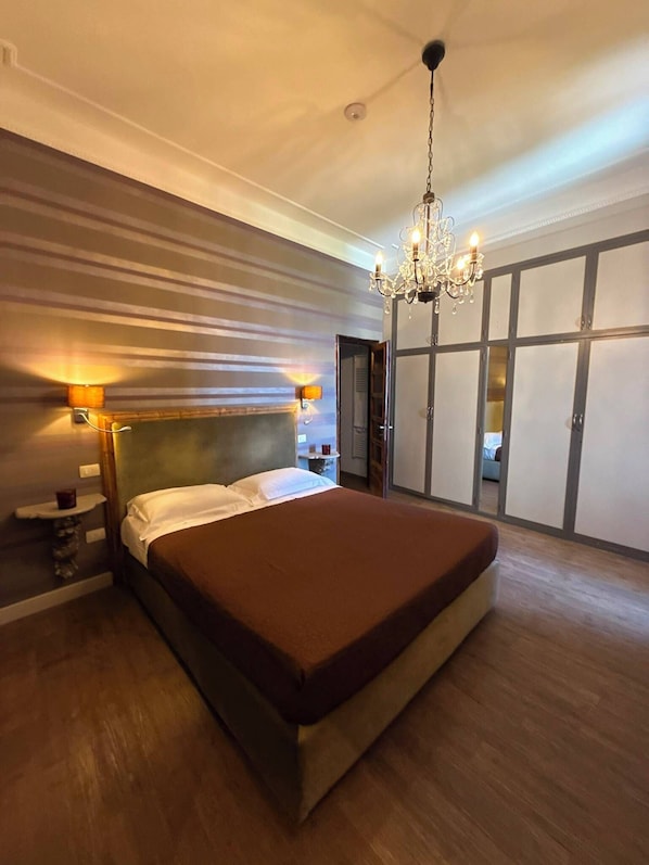 Room - Vrbo Property (Montefalco)