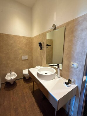 Bathroom - Vrbo Property (Montefalco)