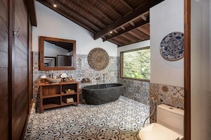 Unclassified image, 3 of 21, button - Nadisa Villas by GenuineHost (Ubud)