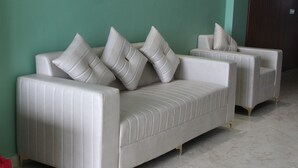 Ảnh chưa phân loại, 4 trong số 27 ảnh, nút