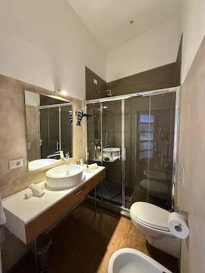 Bathroom - Vrbo Property (Montefalco)