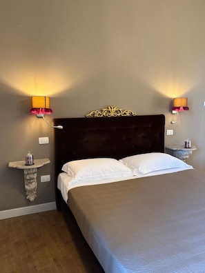 WiFi, bed sheets - La Rocca Guest House & SPA - Deluxe Room 6 (Montefalco)