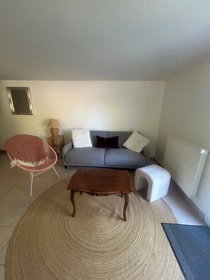 Living area - Vrbo Property (Brison-Saint-Innocent)
