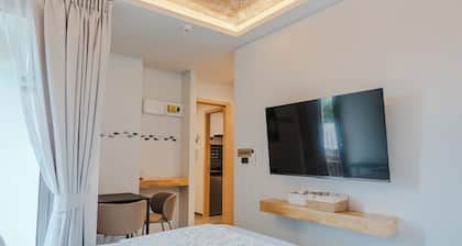 Ozonicia Family Suites Mai Khao Phuket Yacht Haven