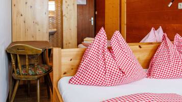 Chambre Triple Classique, vue montagne
