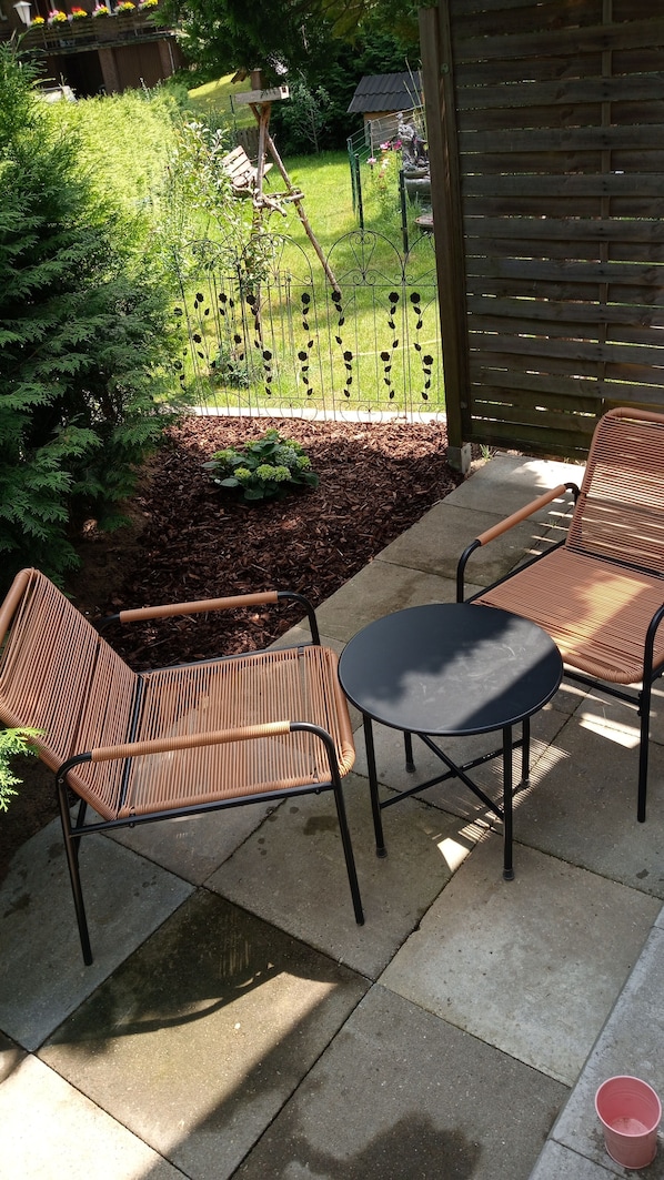 Terrace/patio - Vacation Rental Near the Forest and the Elbe River (Bleckede)