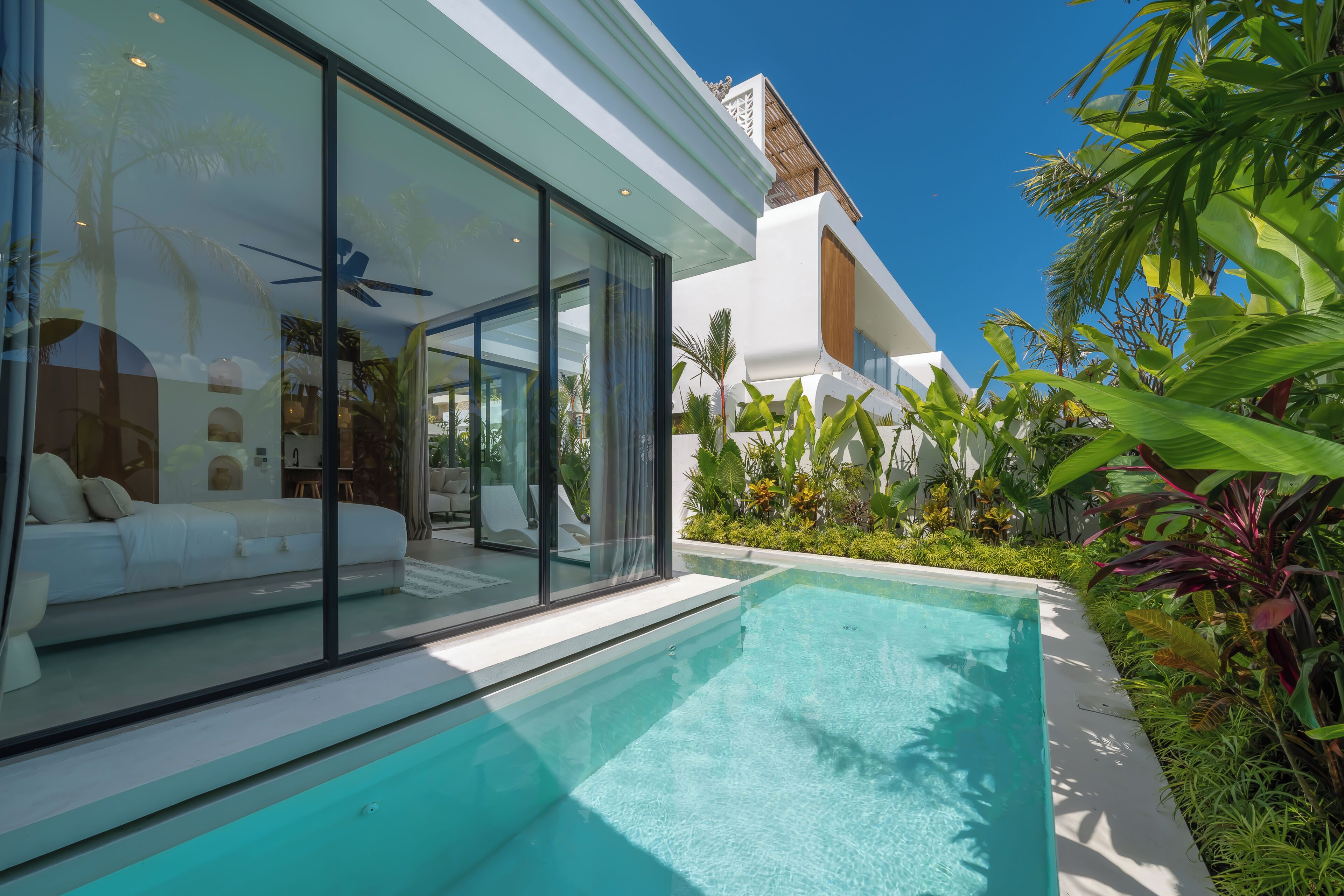 Villa, vista a la alberca | Alberca privada