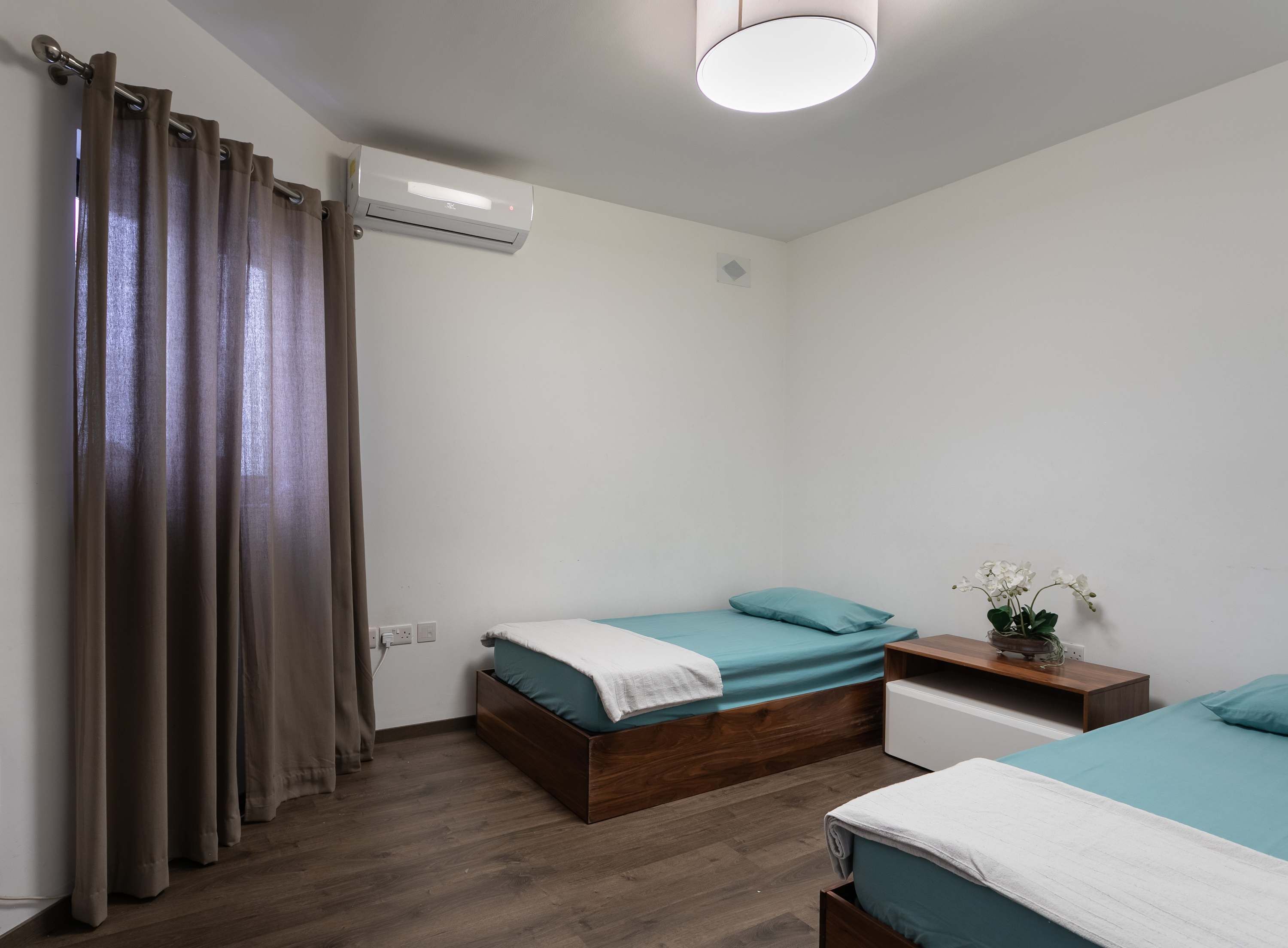 3 bedrooms, WiFi, bed sheets