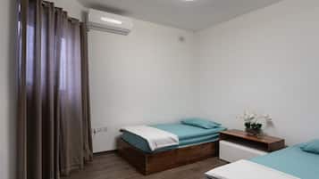 3 bedrooms, WiFi, bed sheets