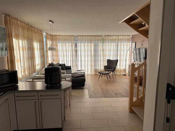 Living area - Modern holiday home Savannah-Blue with terrace and enclosed garden in Börgerende (Börgerende)