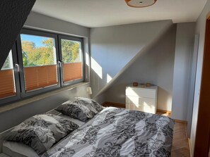 Room - Modern holiday home Savannah-Blue with terrace and enclosed garden in Börgerende (Börgerende)