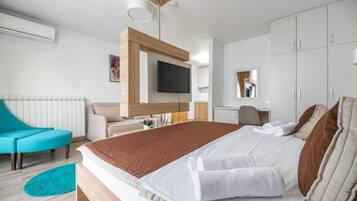 In-room safe, desk, laptop workspace, soundproofing