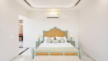 Villa Deluxe
