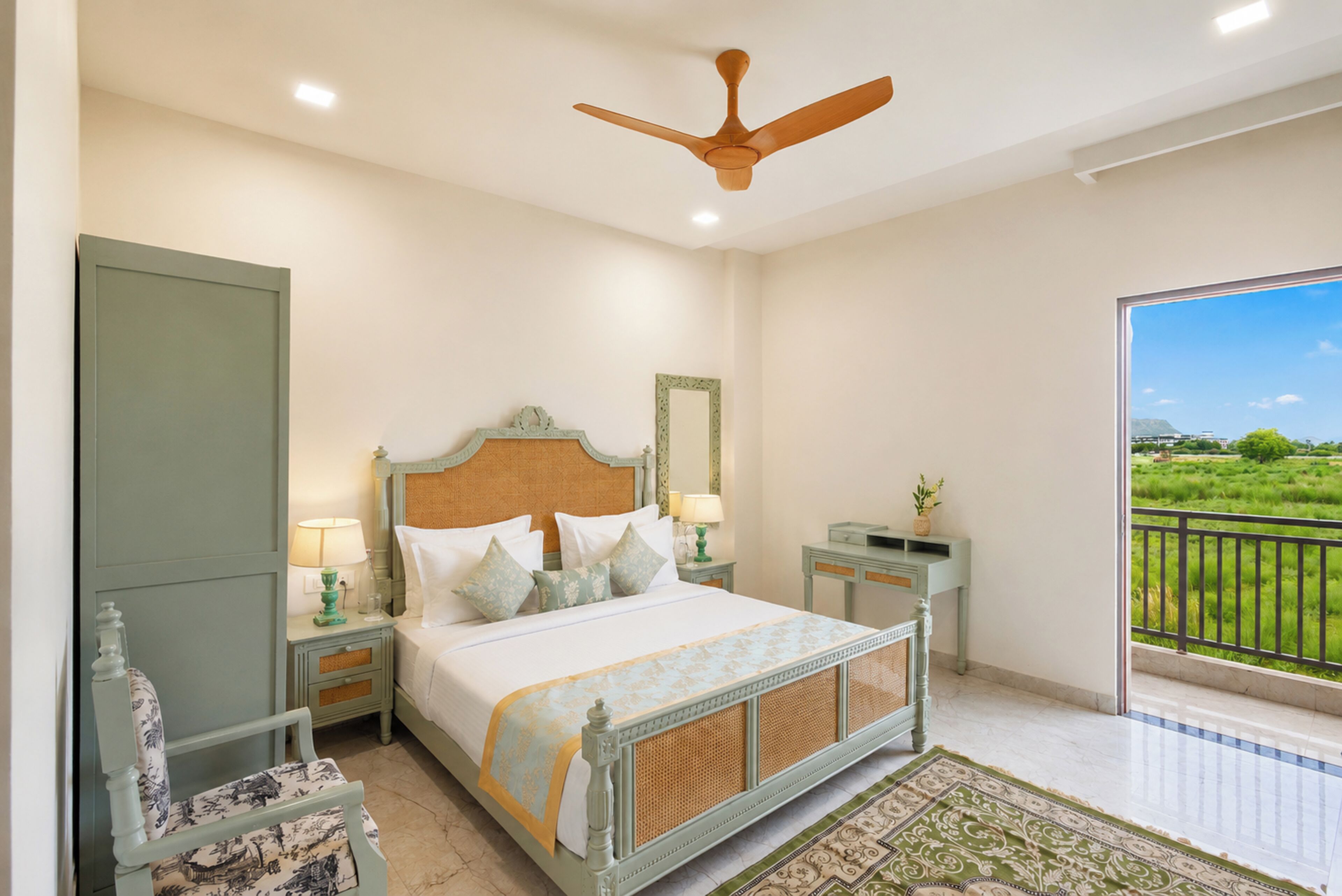 Deluxe Villa | Iron/ironing board, WiFi (free)