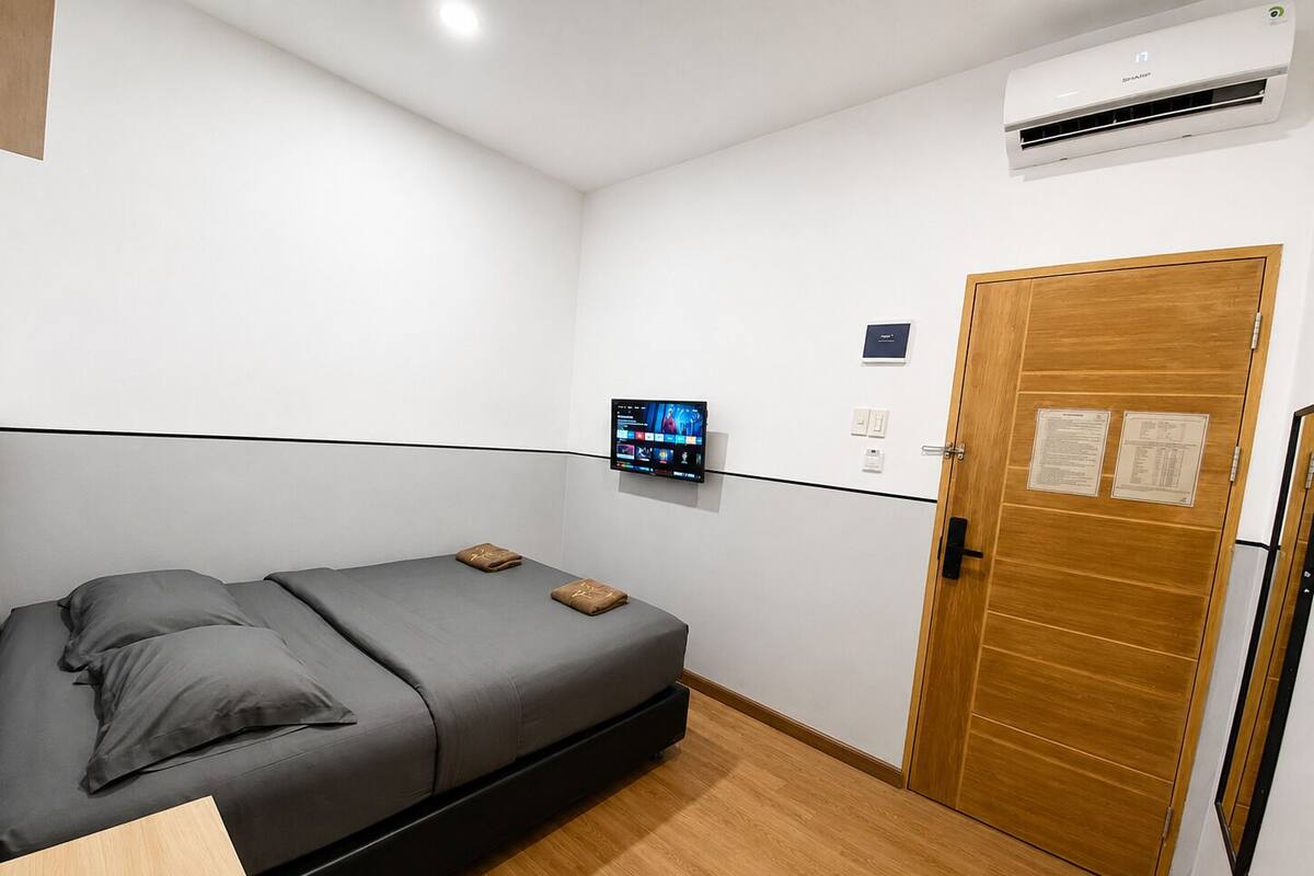 Standard Double Room | Desk, laptop workspace, WiFi (free)