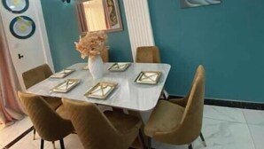 Dining - Luxury Lita Residence (Centre Region)