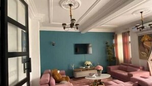 Living area - Luxury Lita Residence (Centre Region)