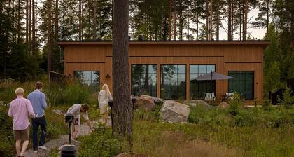 New Seaside Villa – Own Sandy Beach, Pier & Wood-Fired Beach Sauna