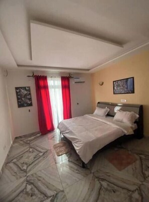 Room - Lita Residence (Centre Region)