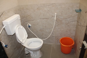 Bathroom - Srivari Lodge (Arcot)
