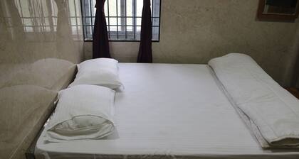 Srivari Lodge