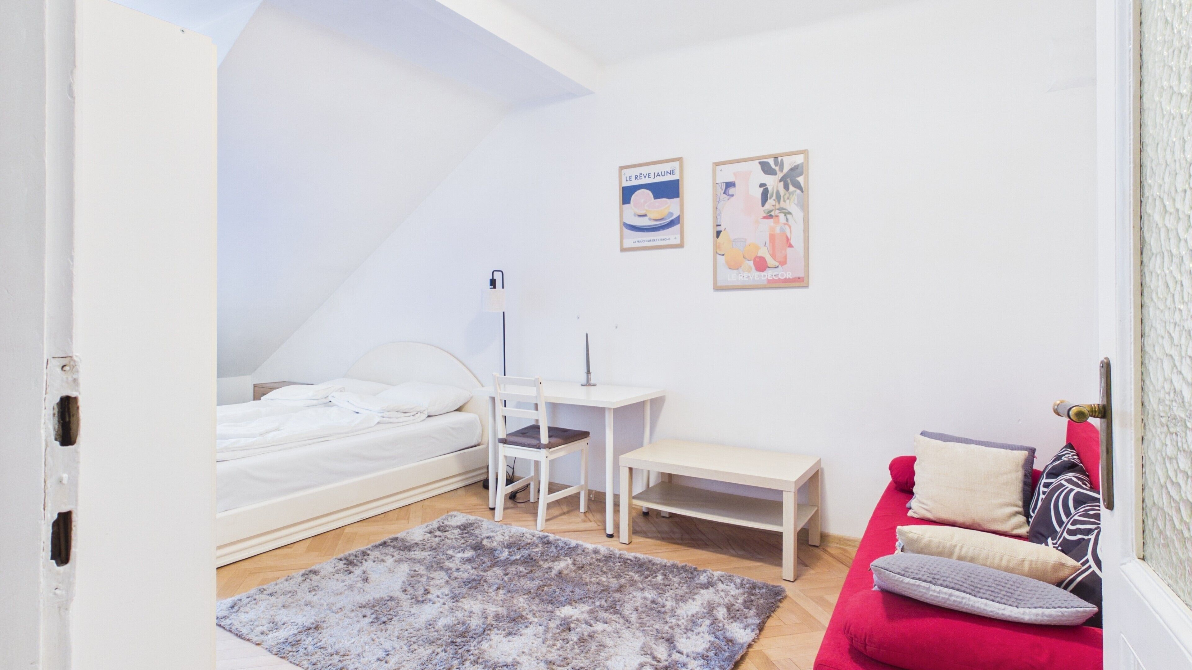 Suite estudio | Tabla de planchar con plancha 