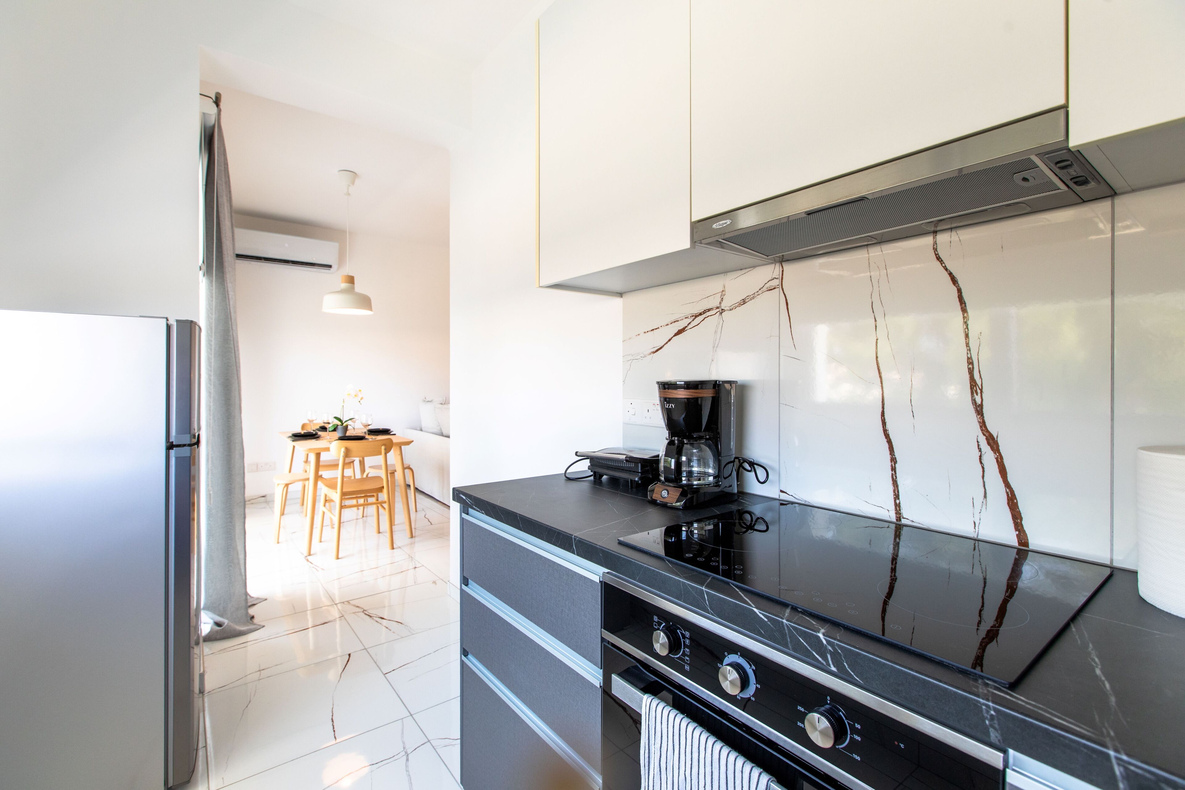 Apartment, 1 Double Bed with Sofa bed, Kitchen, City View | Private kitchen | Coffee/tea maker, full-size fridge, microwave, oven
