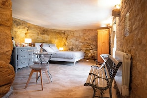 Interior - Romantic Troglodyte Suite near Sarlat in the Dordogne (Vitrac)