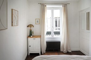 Room - Primo Amore, Duplex in the heart of Rueil-Malmaison (92) (Rueil-Malmaison)