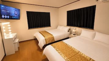 Desk, bed sheets