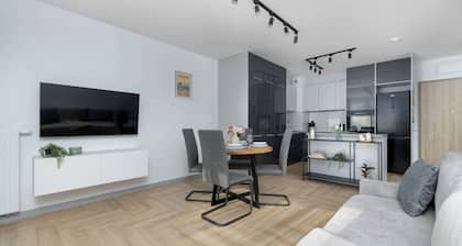 Cosy Apartment with a Balcony | Parking